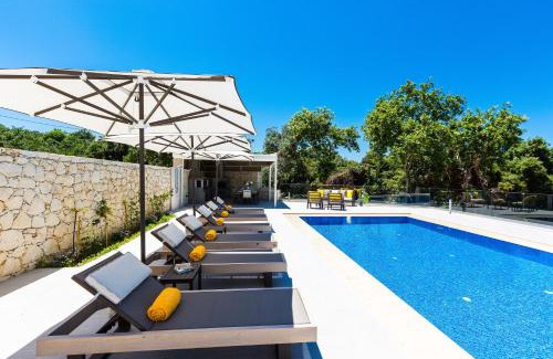 Gallos Villa | Luxury Cretan Villas with private pools