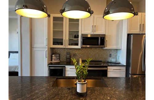 Bryan Place Apartment | LUXURY DEEP Ellum- EAST DALLAS