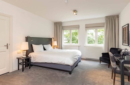 Baarlo Hotel | Luxury Double Room with Balcony or Terrace