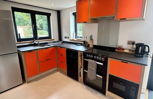 Scaynes Hill House | Luxury Dutch Barn in countryside with cool space. Newly renovated. Pet friendly!