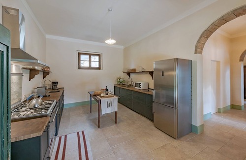 Buonconvento House | Luxury Ecofriendly Country Villa - Val d'orcia