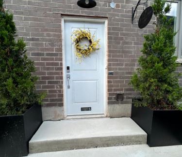 Glen Abbey House | Luxury Executive Studio