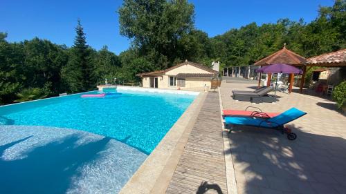 Tourdun Villa | Luxury family villa in the heart of Gascony. Large pool & gorgeous view