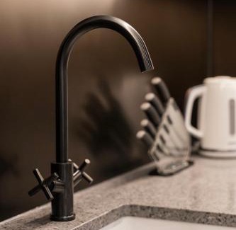 Wapping Apartment | Luxury Flat next Tower Bridge 2