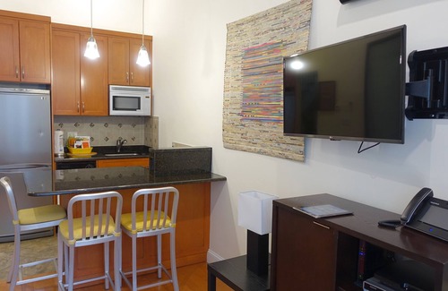 Upper West Side Apartment | Luxury Fully Furnished 1 BR Apt in UWS with Special Discount for Long Term Stays
