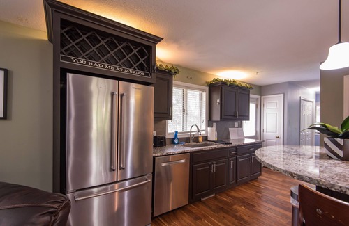West Des Moines House | LUXURY GETAWAY! ARCADE, POOL TBL, PING PONG, HOT TUB, DECK! ACCESS TO POOLS!