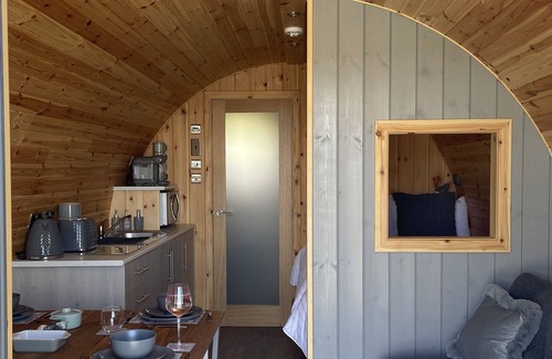 Portree Ski Chalet | Luxury Glamping, Earlish, Near Uig