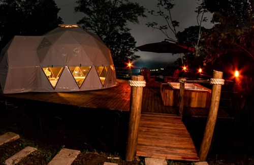 San Francisco House | Luxury glamping site located next to a stream