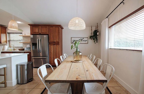 Whitfield House | Luxury HEATED Salt-Water Pool Oasis Close to Beaches and Downtown!