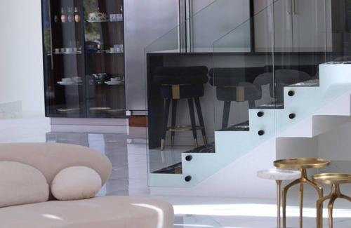 Pinar Quemado Villa | Luxury Hollywood Style Mountain Villa