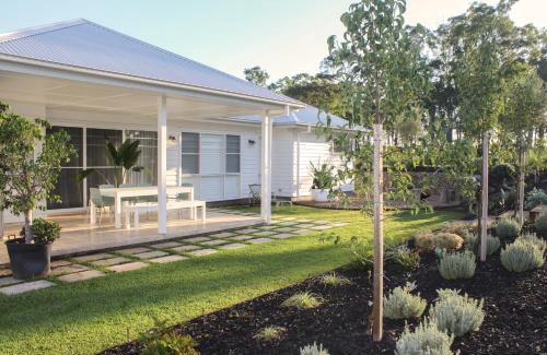 Worrigee House | Luxury house, close to weddings!