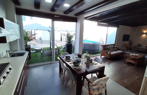 Casas-Ibanez House | Luxury house with every detail and comfort