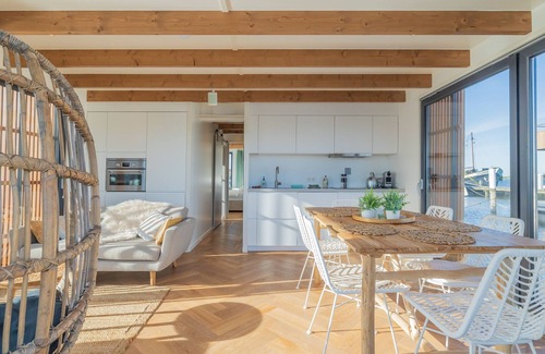 Monnickendam Boat Rental | Luxury Houseboat: "Liberdade" with sauna. Dinghy included.