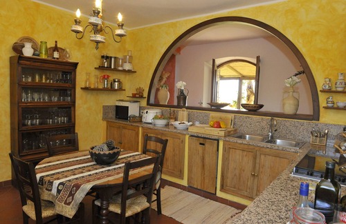 Monterotondo Marittimo Villa | Luxury stone house, large private pool and stunning seaview, 3 golf courses nearby