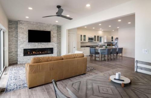 Interlochen House | Luxury Lakefront in Interlochen