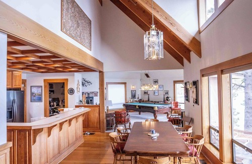 Glenbrook House | Luxury Lakefront Lake Tahoe Rental & Dock