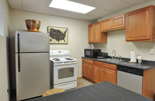 Billings Condo | Luxury living, or a business sutie, 5 minutes MSU-B, and the Medical Corridor.