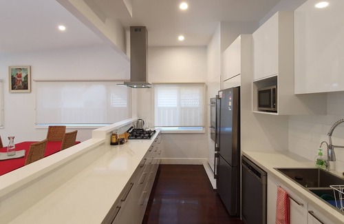 Ettalong Beach House | Luxury lovely house 2 minutes to the beach