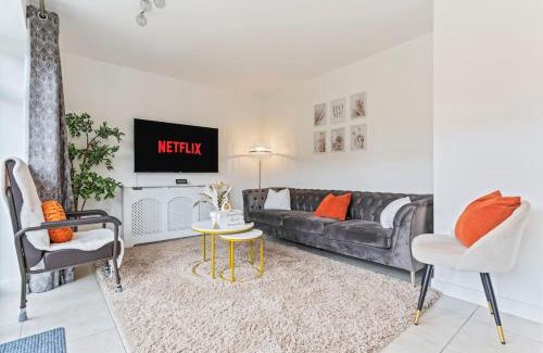 Little Hay House | Luxury Modern House - 8 mins to NEC, Airport