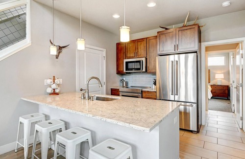 Rendezvous House | Luxury Mountain Cabin 27 I Great Views I Best Price I Discounted Attractions