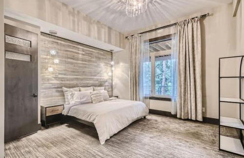 Homestead House | Luxury Mtn Home With A Sauna And Speakeasy Near To Red Rocks