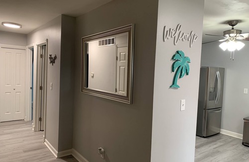 Canton House | *Luxury* - Newly Renovated 3 BR Oasis - Canton/Plymouth/Ann Arbor