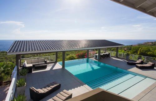 St. Marie Villa | Luxury Ocean View Villa with Private Pool - Curaçao