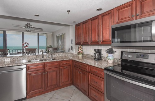 Bethune Beach Condo | Luxury Oceanfront Condo with Breathtaking Views! Pool & WiFi ~ CH516