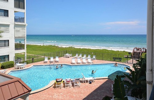 Bethune Beach Apartment | Luxury Oceanfront Condo with Breathtaking Views Pool WiFi ~ CH516