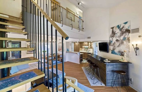 Hilton Head Condo | Luxury Penthouse near Beach, Tiki Hut, Coligny