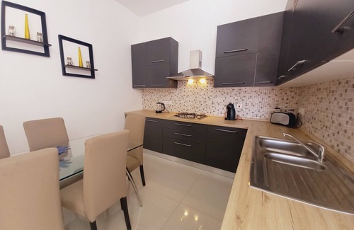 Hamrun Apartment | Luxury Penthouse with Private Pool