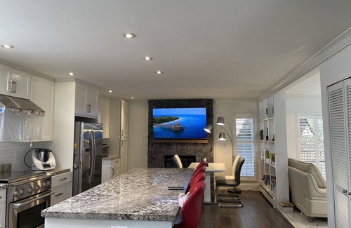 Crescent Beach House | Luxury Pool House Getaway Beachside ResortLike