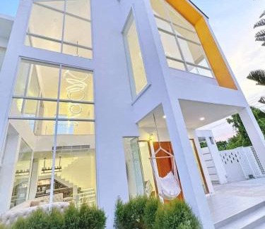 Nonthaburi Villa | Luxury Pool Villa 99