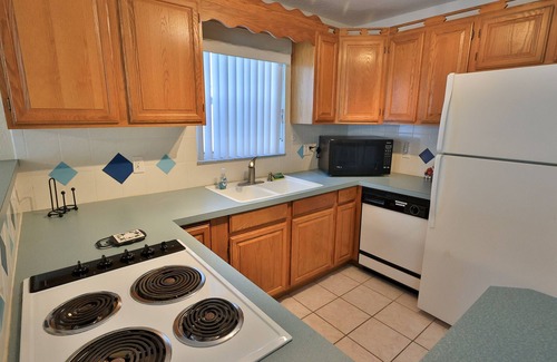 Calulantic House | Luxury private 3 story home in Ponce Inlet