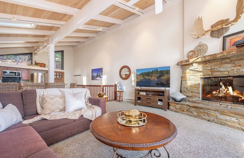 Dollar Point House | Luxury Re-modeled Lake Front, Stunning Views - Private beaches, piers, hiking