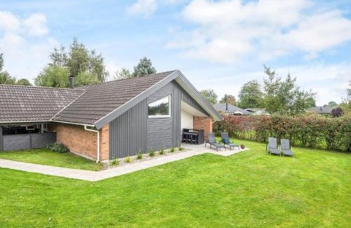 Pøt Strandby House | Luxury Retreat with Pool - By Traum Ferienwohnungen