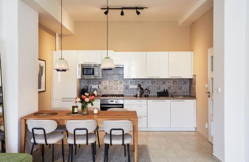 Podoli Apartment | Luxury riverside apartment