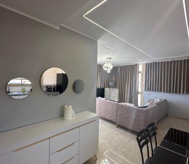 Rejiche Apartment | Luxury Rooftop Wifi, Ac, Outdoor Barbecue