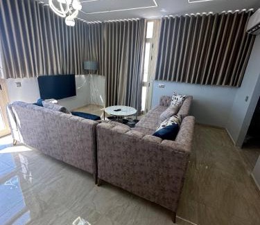 Rejiche Apartment | Luxury Rooftop Wifi, Ac, Outdoor Barbecue