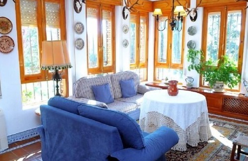 Albarreal de Tajo Cottage | Luxury rural house in Cerro del Moro, up to 42 people