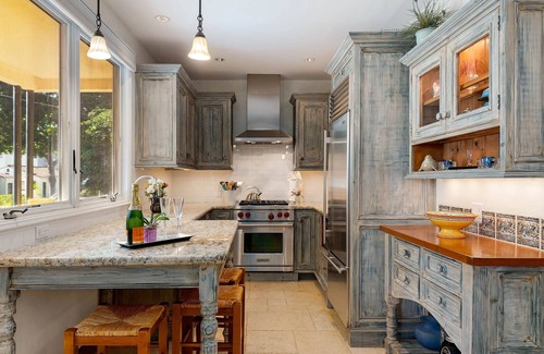 West Beach Apartment | Luxury Seaside Getaway #7— blocks to the Beach, downtown & the Funk Zone