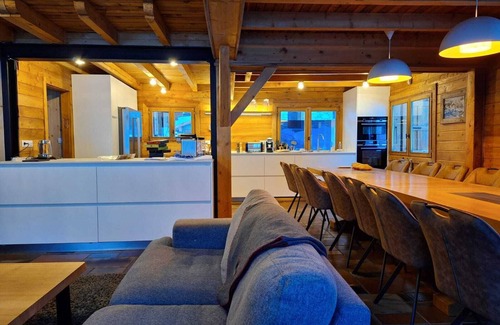 Le Lavachet Ski Chalet | Luxury ski-in/ski-out Chalet with jacuzzi and sauna Tignes 2100m - Val d'Isère