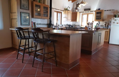 Baiona Villa | Luxury spacious Holiday Villa 10 mins from unspoilt sandy beaches