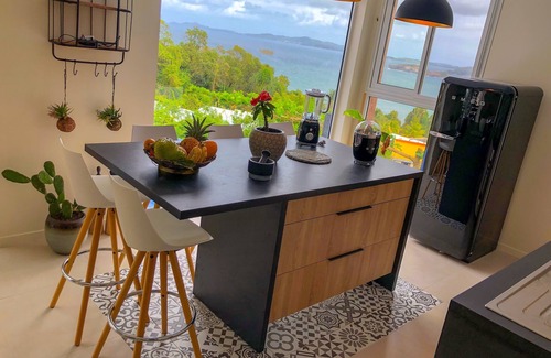Sainte-Marie House | Luxury stay in a natural setting (Residence Nakiya)