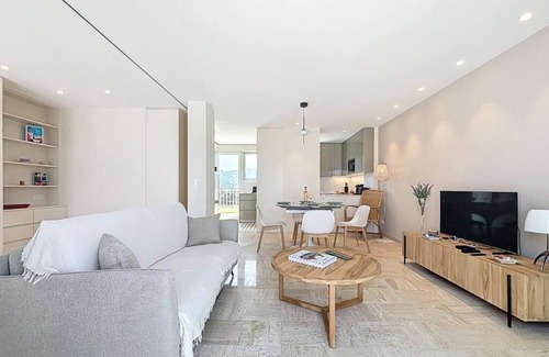 Carnot Apartment | Luxury stay in Cannes: 70m² of private terraces