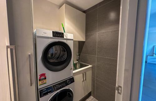 Northcote Apartment | Luxury Stay in Premium Penhouse