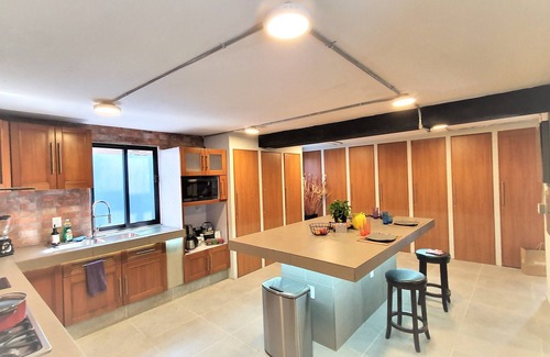 Ciudad Lopez Mateos Apartment | LUXURY STUDIO (RAISE) 5 MIN FROM ITESM (R08)
