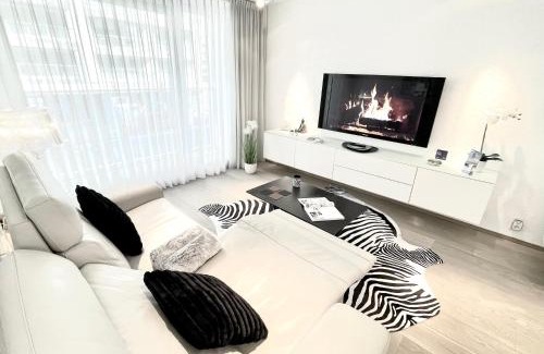 Sint-Idesbald Apartment | Luxury Suite Koksijde 102 Adult only!
