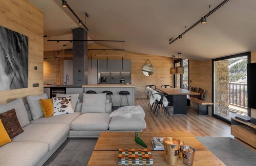 Soldeu Apartment | Luxury Summit Penthouse