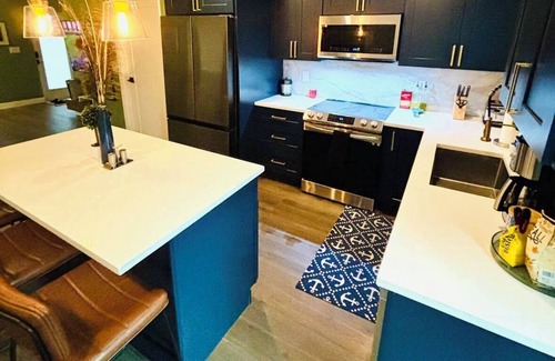 River Oaks House | Luxury Townhome by Fort Lauderdale Beach & Downtown